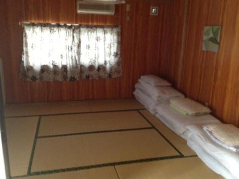 Hotel Tirol Yakushima  Zimmer foto
