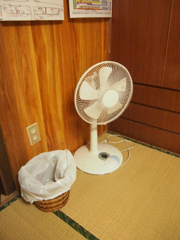 Hotel Tirol Yakushima  Zimmer foto